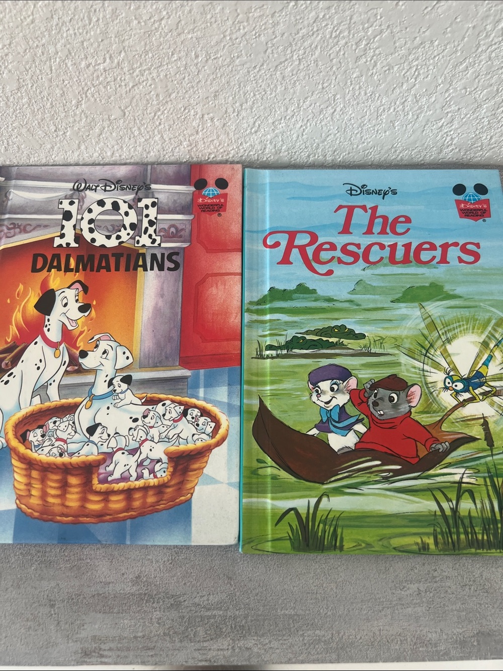 Disney 101 Dalmatians & The Rescuers Hardcover Books